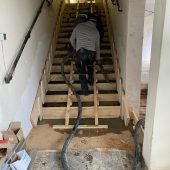 Betonage von Treppen mit der Betonpumpe P720 von Putzmeister