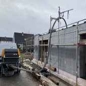 Bodenplatten und Decken betoniert mit der Betonpumpe